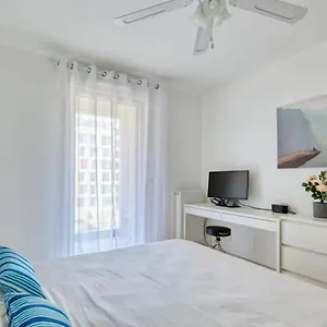 Le Fonction, Meuble 4 Etoiles, Avec Parking Boxe Apartment Aix-en-Provence
