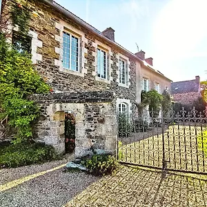 Ty Monde - D'hotes En Finistere Poullaouen